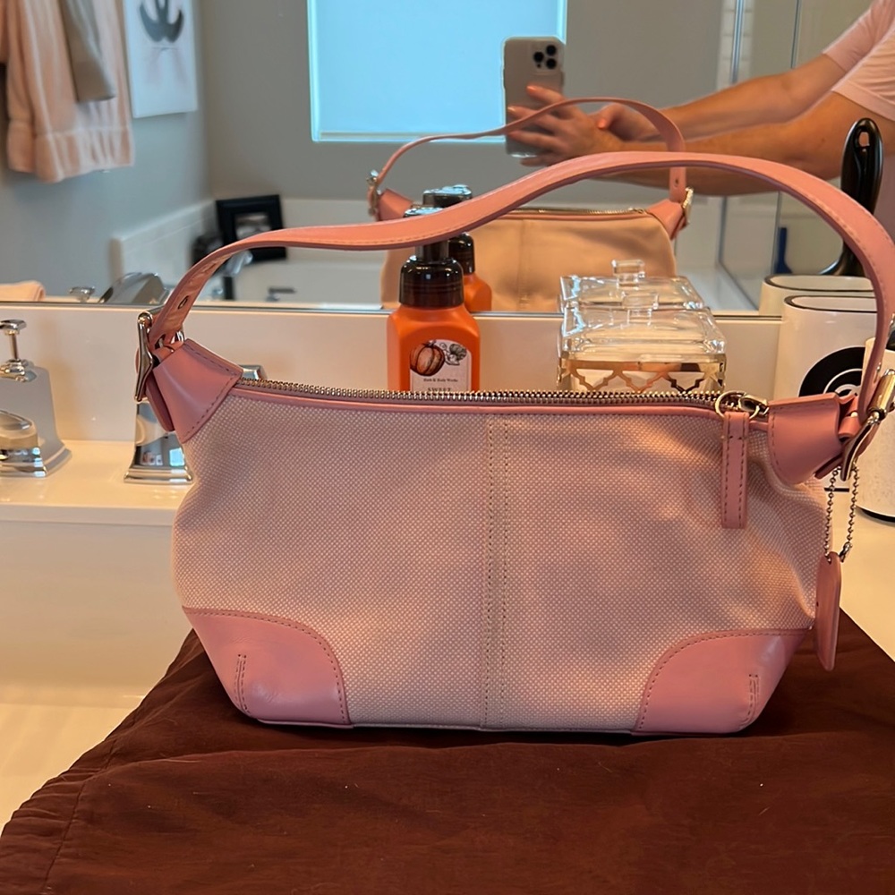 Pink Genuine Semi Vintage Coach shoulder bag